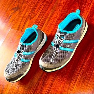 Olukai Gray and Blue Athletic Shoes Kai’i trainers. Woman’s size 10